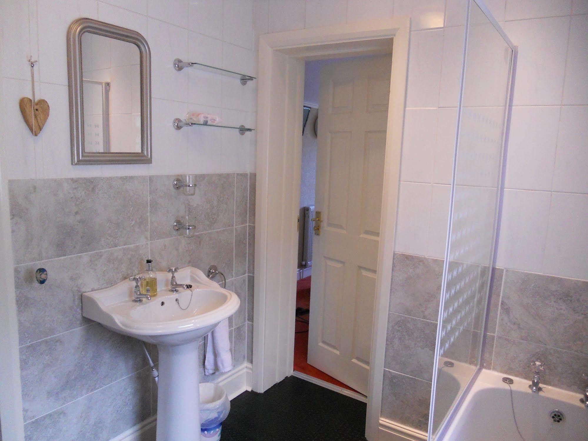 Glendale Guest House Кесвік Екстер'єр фото